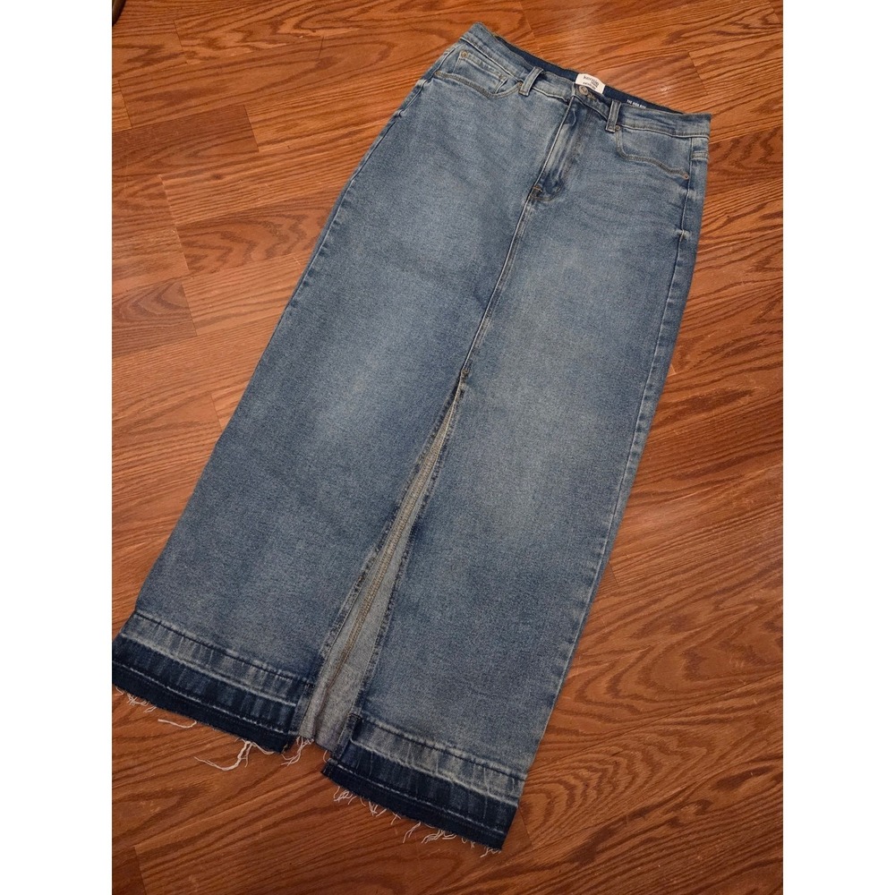 Kensie Jeans Vintage Luxe High Rise Denim Maxi Skirt Blue Raw Hem Size 8/29